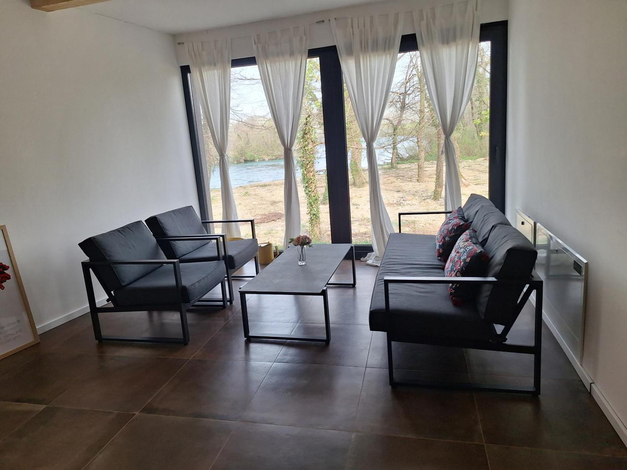 Farah Superior Apartments Біхач Номер фото